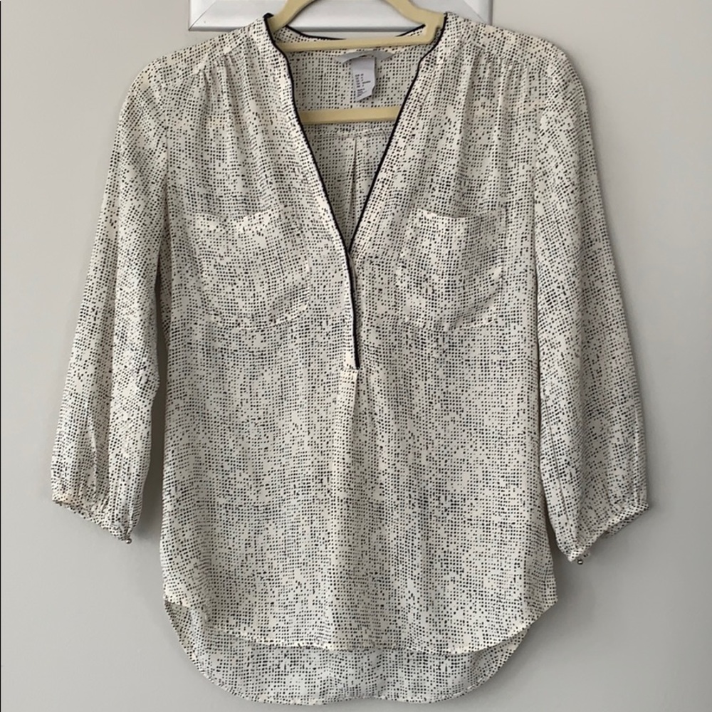 H&M white and black spotted top